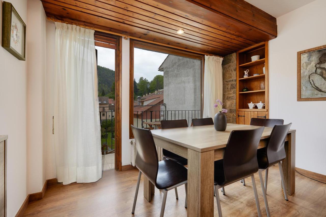 Apartaments Camprodon Centre Экстерьер фото